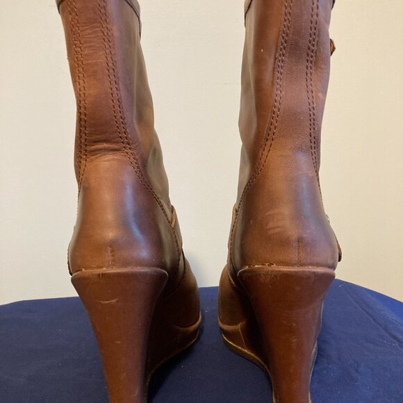 Lucky Brand Distressed Leather Wedge Heel Boots Women’s 7/7.5 – Caramel Leather - Picture 8 of 11